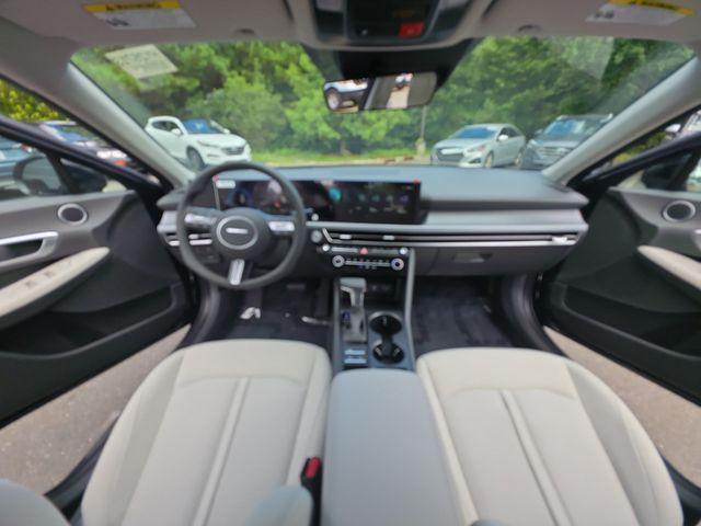 new 2025 Hyundai Sonata car, priced at $26,900