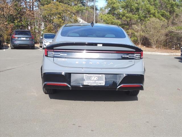 new 2024 Hyundai Sonata Hybrid car, priced at $29,370