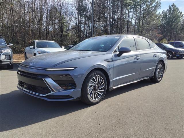 new 2024 Hyundai Sonata Hybrid car, priced at $29,370