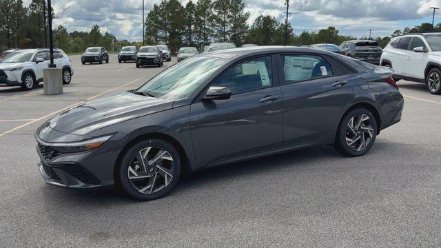 new 2025 Hyundai Elantra car, priced at $22,355