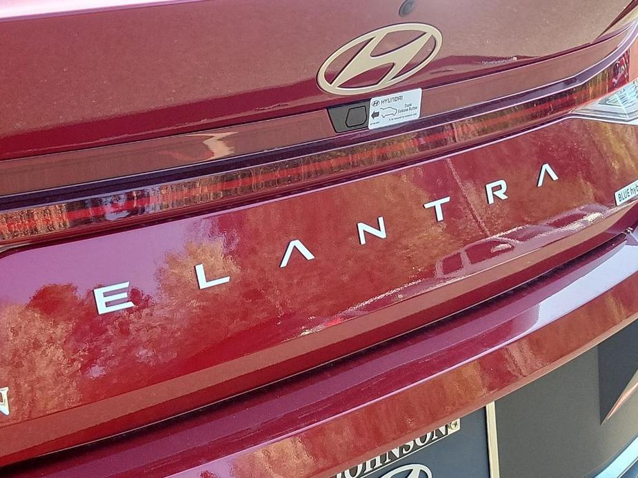 new 2024 Hyundai Elantra HEV car, priced at $27,310