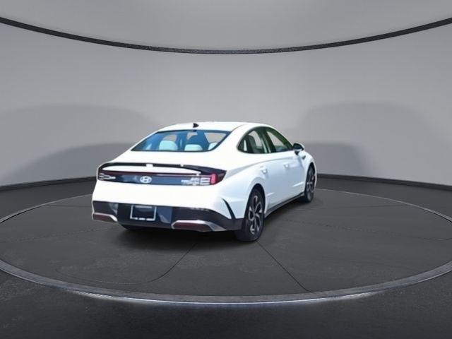 new 2025 Hyundai Sonata car, priced at $30,055