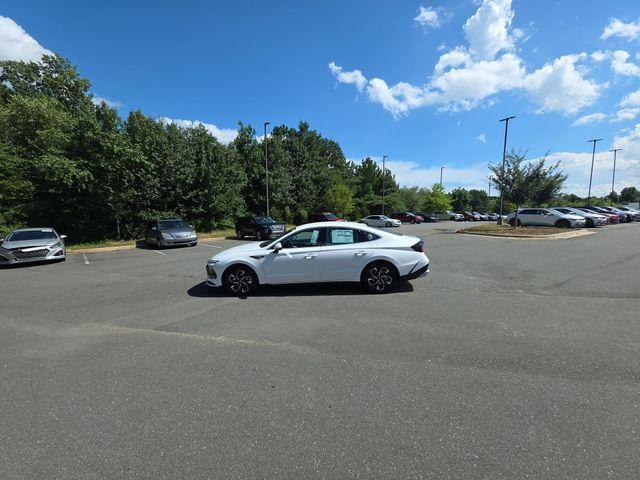 new 2025 Hyundai Sonata car, priced at $30,055