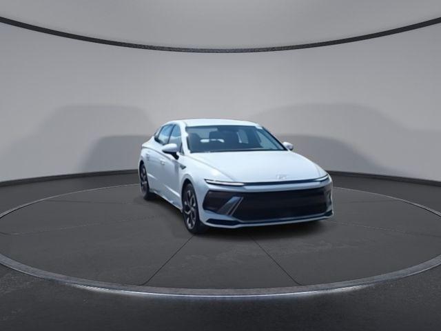 new 2025 Hyundai Sonata car, priced at $30,055