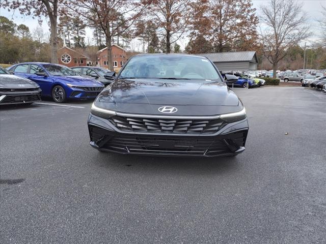 new 2025 Hyundai Elantra car, priced at $25,740