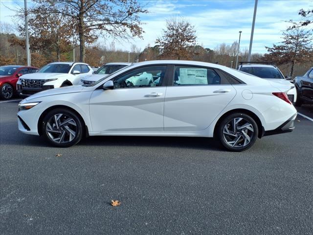 new 2025 Hyundai Elantra car, priced at $26,735