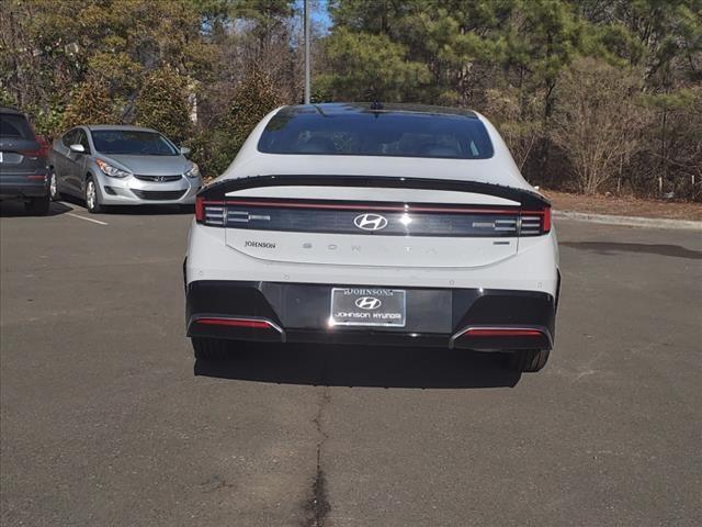 new 2024 Hyundai Sonata Hybrid car, priced at $38,327