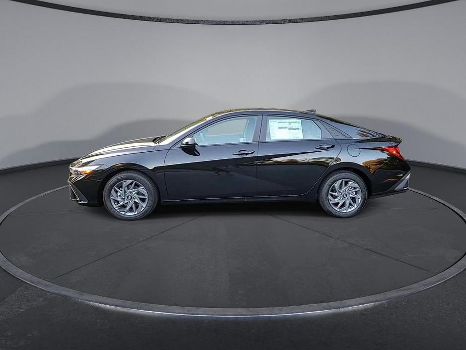 new 2024 Hyundai Elantra car, priced at $23,411