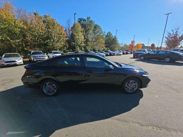 new 2026 Hyundai ELANTRA HEV car, priced at $26,585