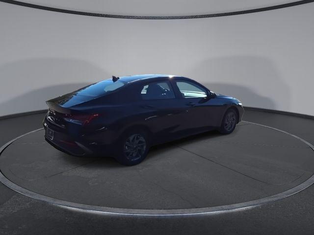 new 2026 Hyundai ELANTRA HEV car, priced at $26,585