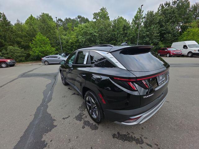 new 2025 Hyundai TUCSON Hybrid car, priced at $36,690