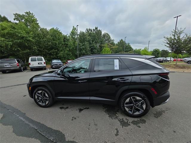 new 2025 Hyundai TUCSON Hybrid car, priced at $37,440