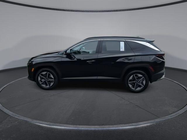 new 2025 Hyundai TUCSON Hybrid car, priced at $36,690