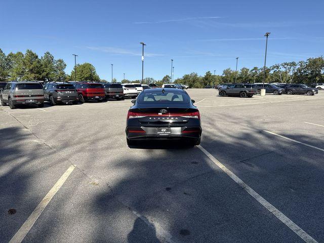 new 2025 Hyundai ELANTRA HEV car, priced at $27,710