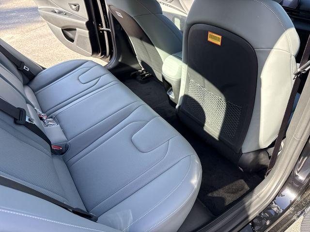 new 2025 Hyundai ELANTRA HEV car, priced at $27,710