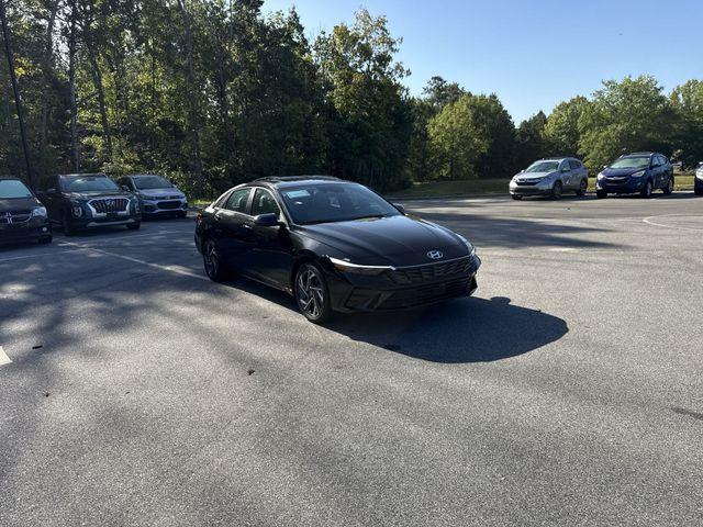 new 2025 Hyundai ELANTRA HEV car, priced at $27,710