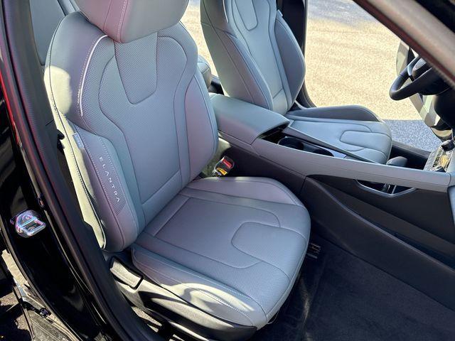 new 2025 Hyundai ELANTRA HEV car, priced at $27,710
