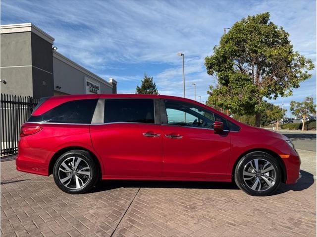 used 2024 Honda Odyssey car, priced at $42,999