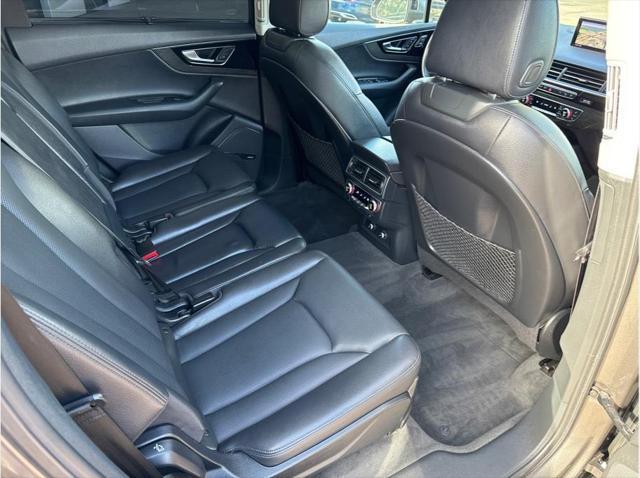 used 2019 Audi Q7 car, priced at $27,486