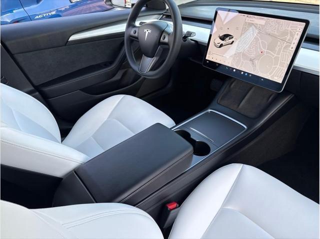 used 2022 Tesla Model 3 car, priced at $27,999