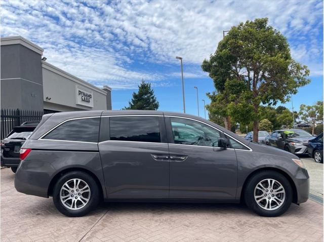 used 2013 Honda Odyssey car, priced at $10,999