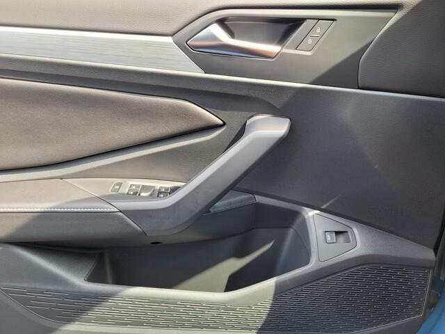 new 2025 Volkswagen Jetta car, priced at $25,524