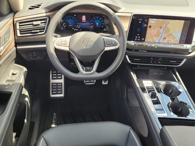 new 2025 Volkswagen Atlas car, priced at $53,597