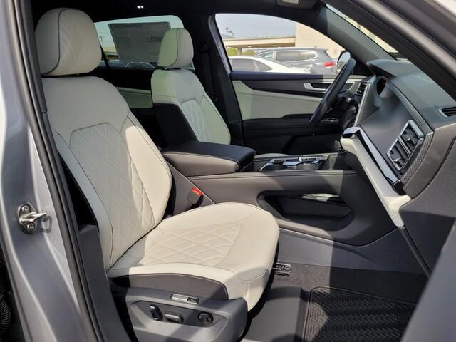new 2025 Volkswagen Atlas Cross Sport car, priced at $50,917