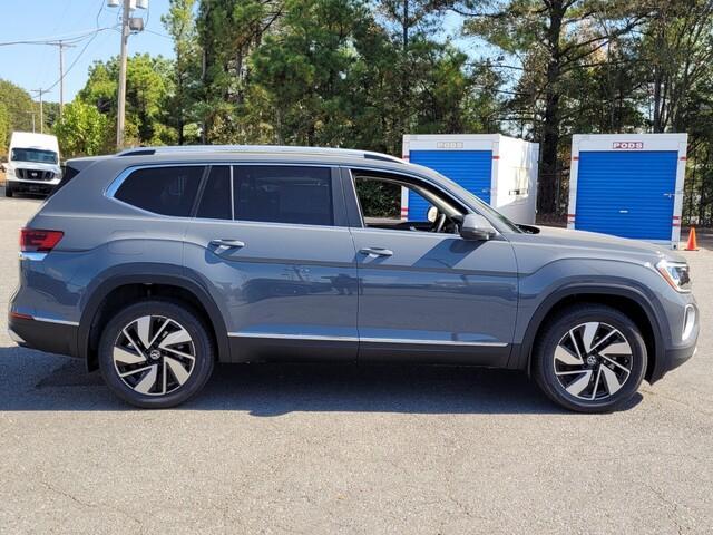 new 2025 Volkswagen Atlas car