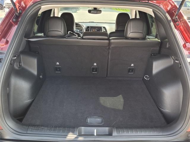 used 2021 Jeep Cherokee car, priced at $18,359