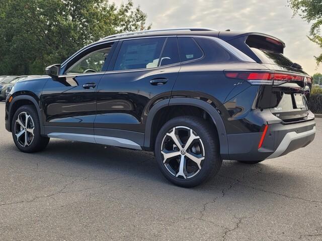 new 2025 Volkswagen Tiguan car, priced at $34,238
