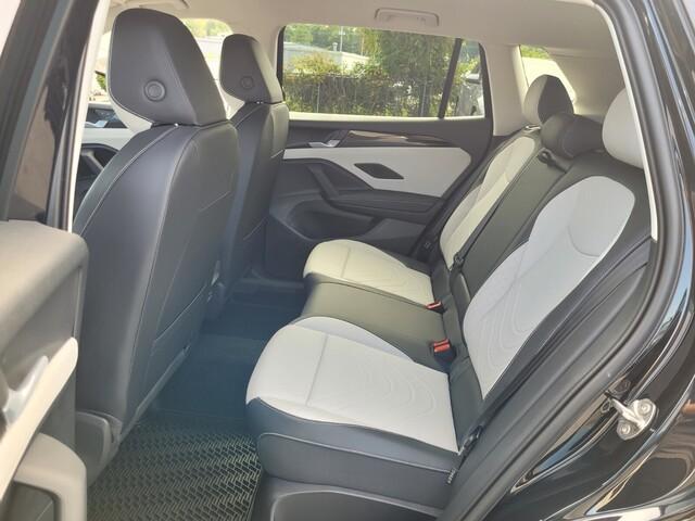 new 2025 Volkswagen Tiguan car, priced at $34,238