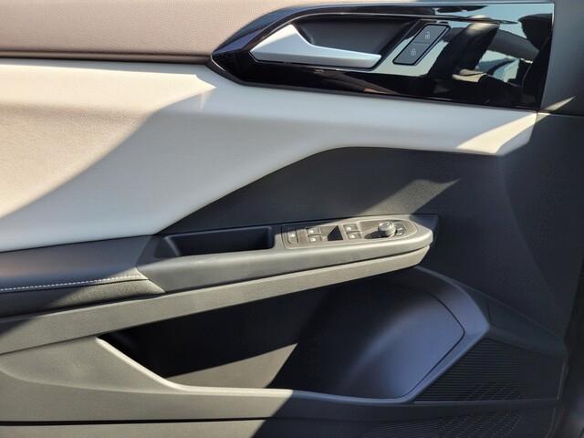 new 2025 Volkswagen Taos car, priced at $26,230