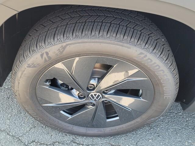 new 2025 Volkswagen Taos car, priced at $26,230