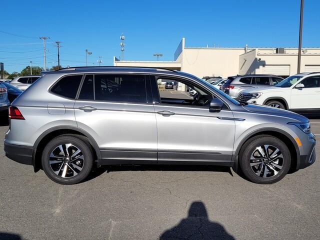 new 2024 Volkswagen Tiguan car, priced at $25,529