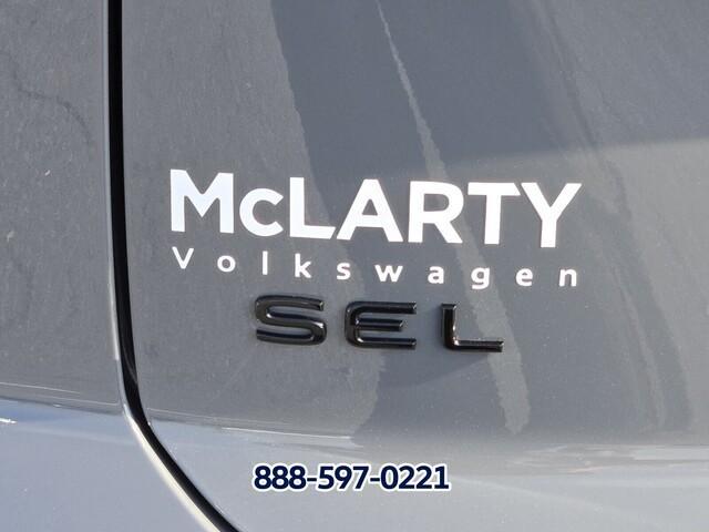 new 2026 Volkswagen Atlas Cross Sport car, priced at $50,456