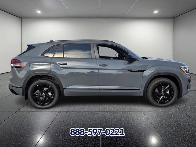 new 2026 Volkswagen Atlas Cross Sport car, priced at $50,456
