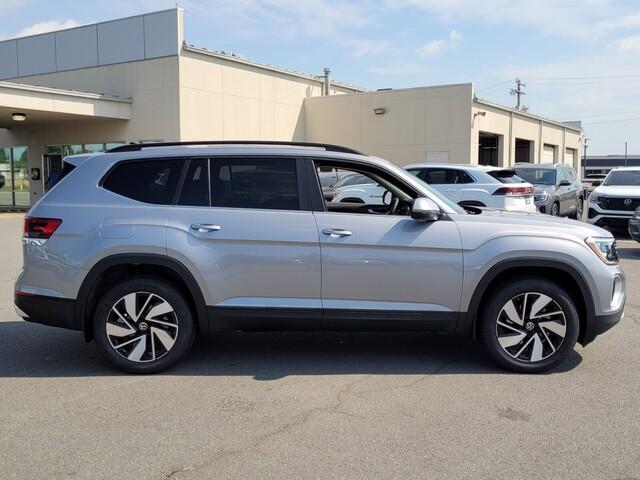 new 2025 Volkswagen Atlas car, priced at $43,336