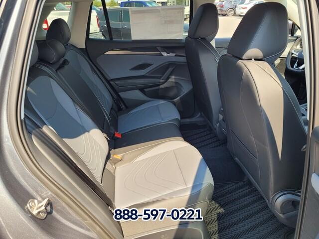 new 2025 Volkswagen Tiguan car