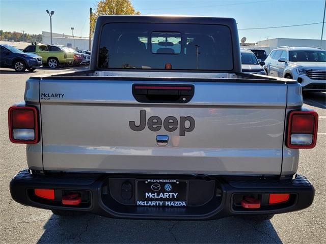 used 2021 Jeep Gladiator car, priced at $36,670