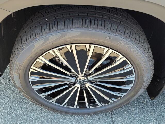 new 2025 Volkswagen Taos car, priced at $29,241