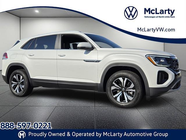 new 2026 Volkswagen Atlas Cross Sport car, priced at $41,018