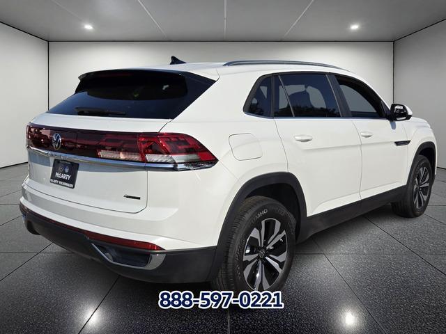 new 2026 Volkswagen Atlas Cross Sport car, priced at $41,018