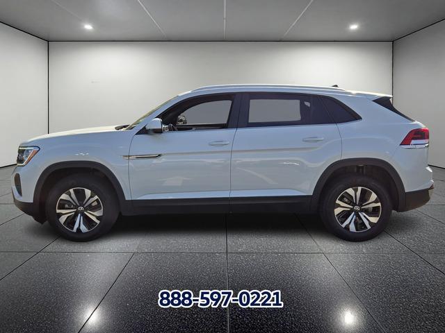 new 2026 Volkswagen Atlas Cross Sport car, priced at $41,018