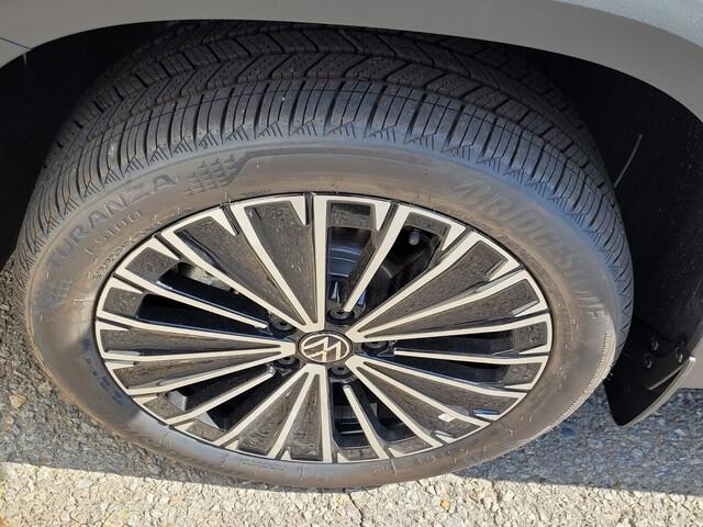 new 2025 Volkswagen Taos car, priced at $29,241