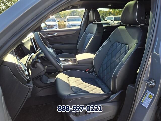 new 2026 Volkswagen Atlas Cross Sport car, priced at $53,642