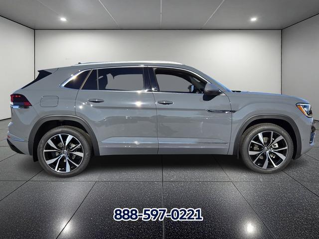 new 2026 Volkswagen Atlas Cross Sport car, priced at $53,642