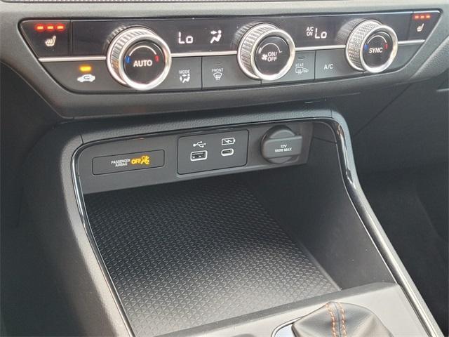 used 2025 Honda CR-V Hybrid car, priced at $33,700