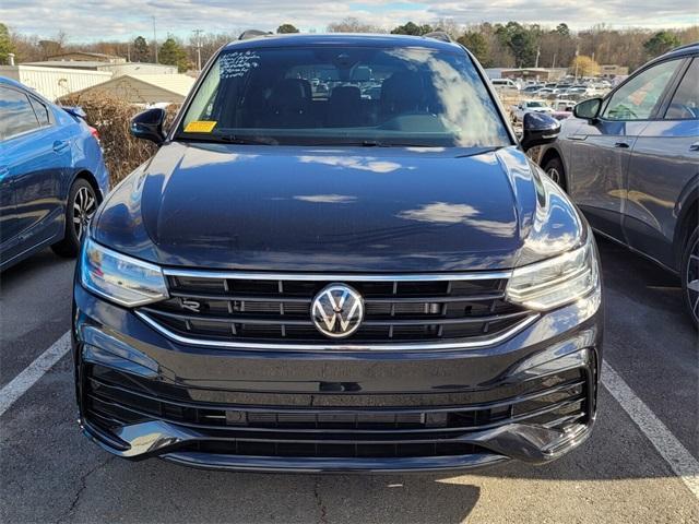 used 2024 Volkswagen Tiguan car, priced at $31,277