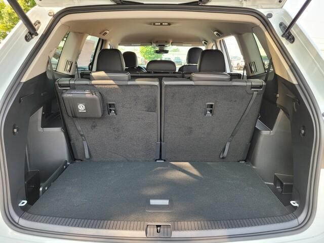 new 2025 Volkswagen Atlas car, priced at $37,136